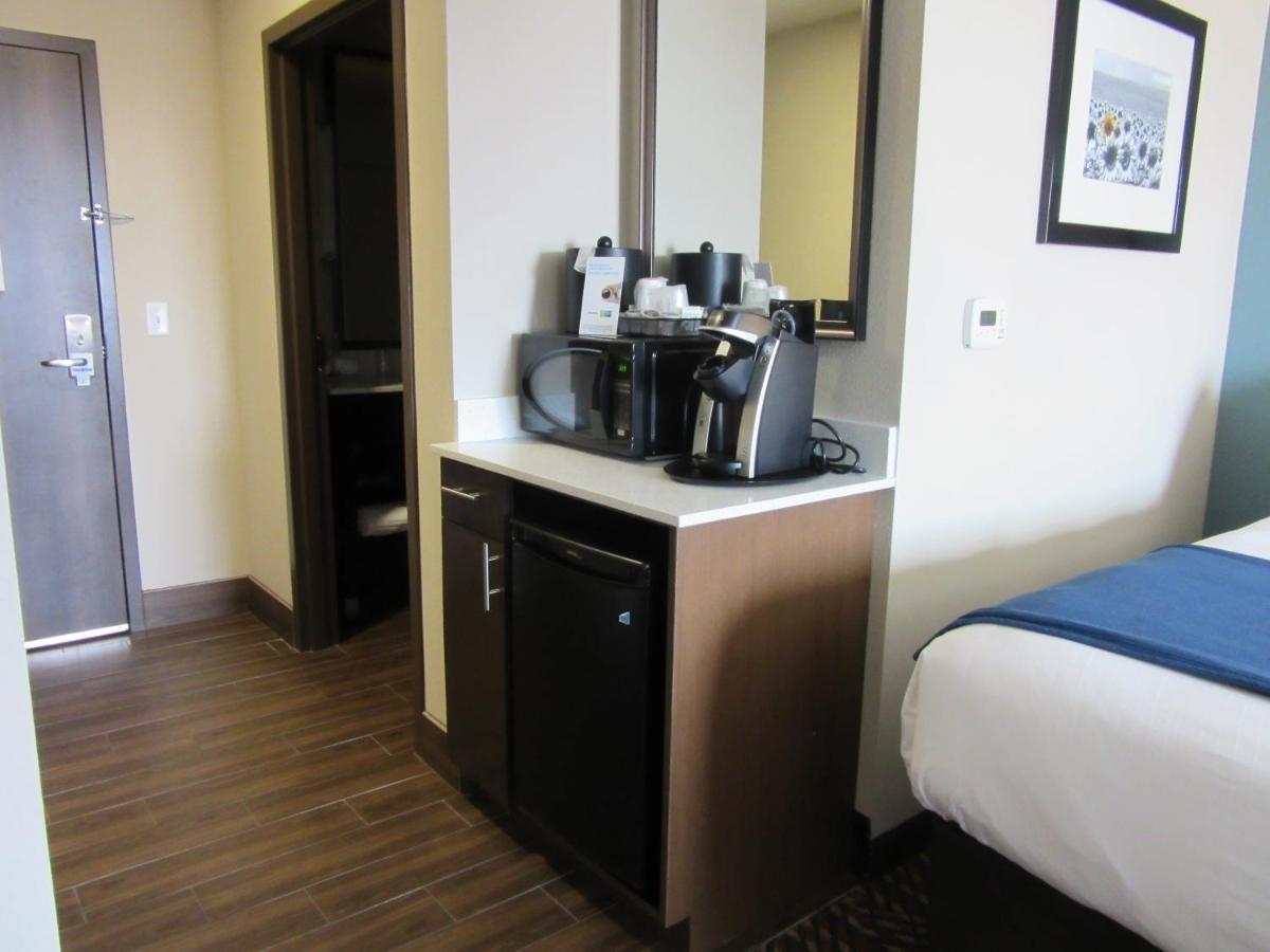 Holiday Inn Express Wichita South By Ihg Eksteriør billede