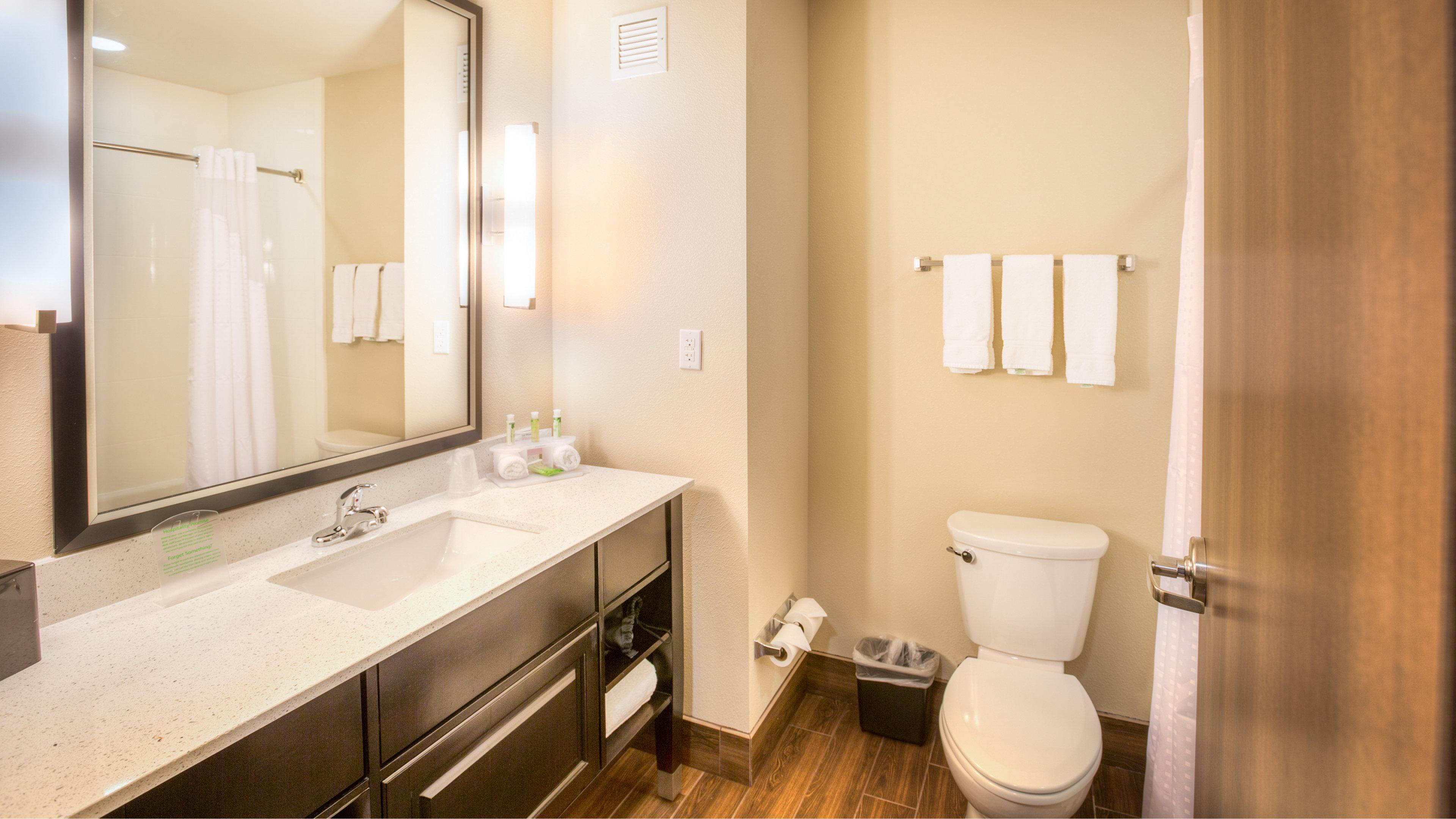 Holiday Inn Express Wichita South By Ihg Eksteriør billede