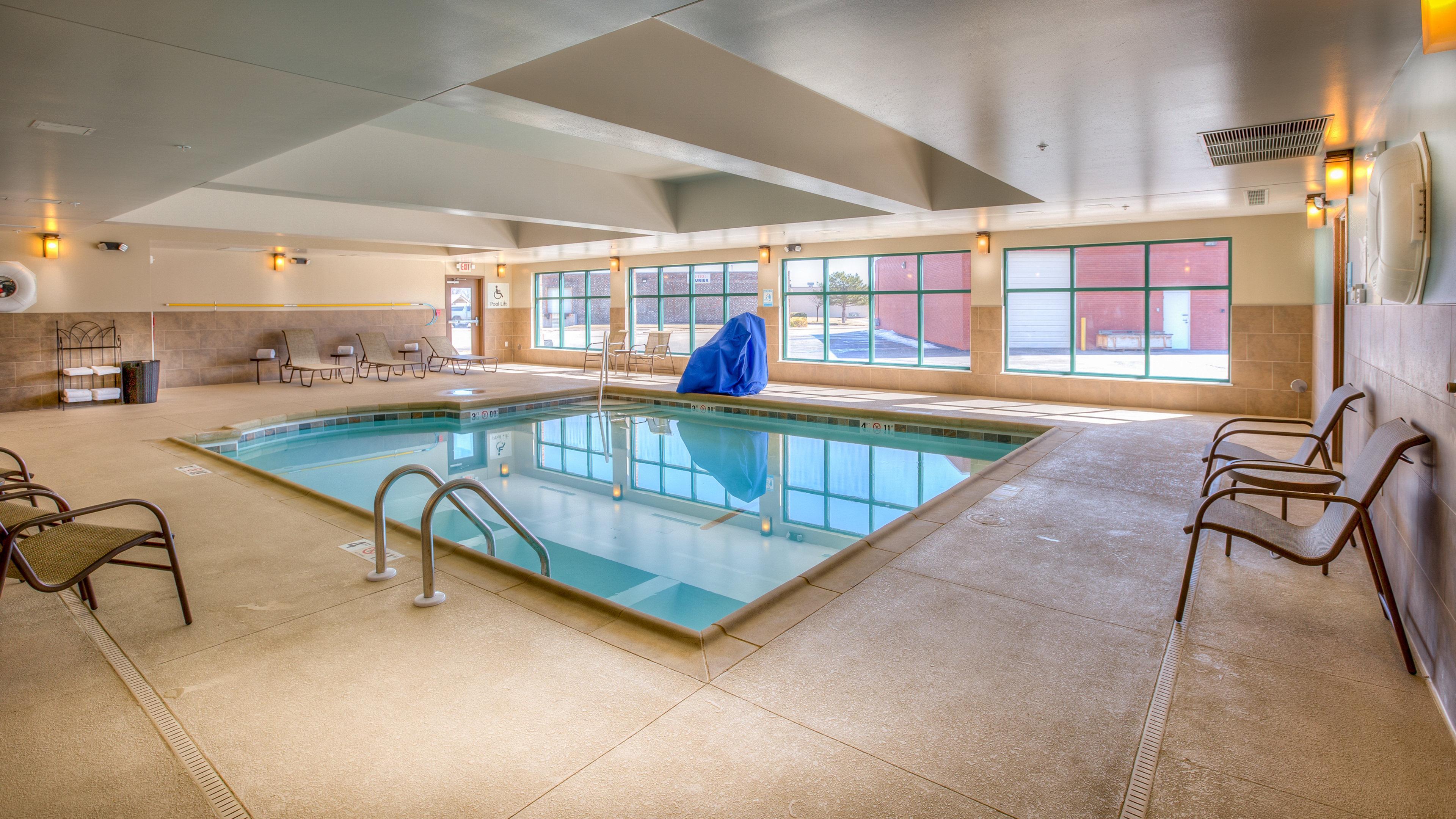 Holiday Inn Express Wichita South By Ihg Eksteriør billede